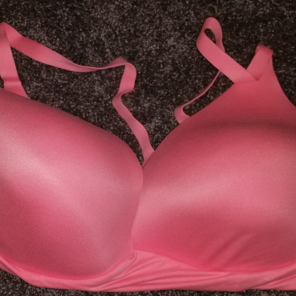 Victoria secret plunge bra